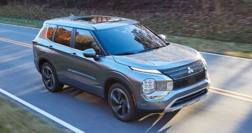 новый Митсубиси Аутлендер 2021 4-го поколения