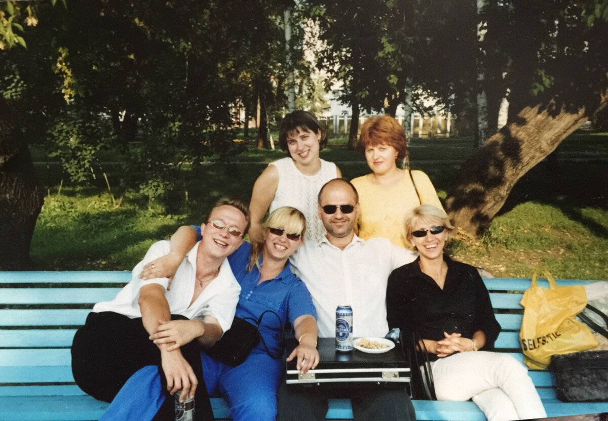 Празднуем мое увольнение и замужество заодно, 2003. 2 фото - подругу отговорить не удалось 