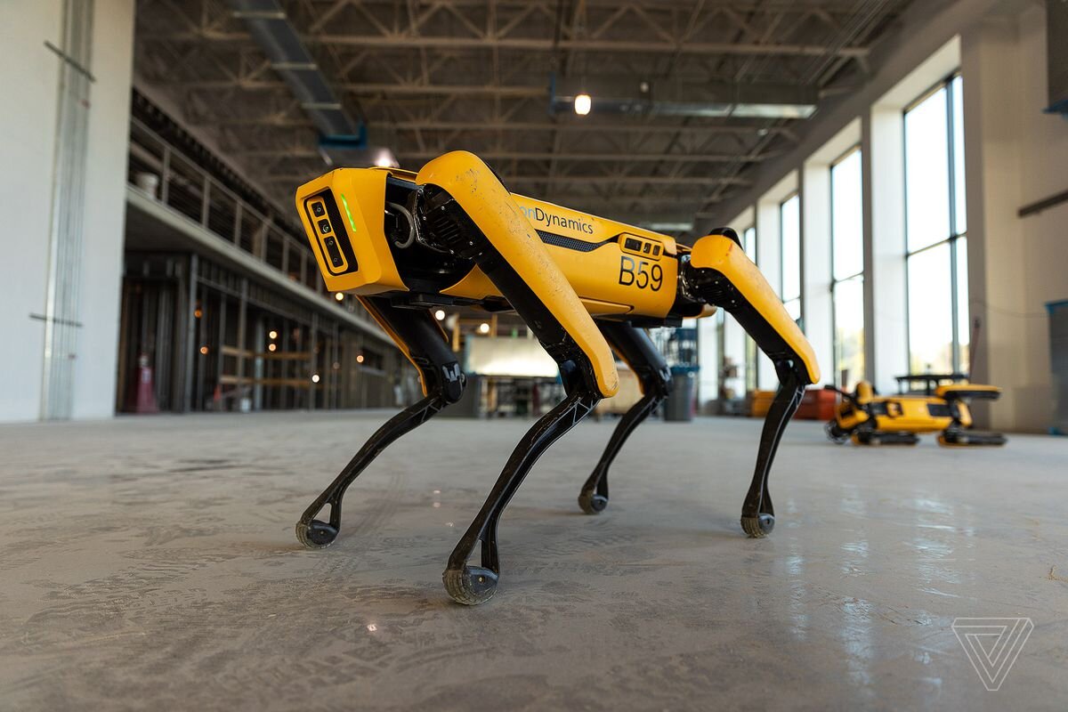 Четвероногий дружок от BOSTON DYNAMICS