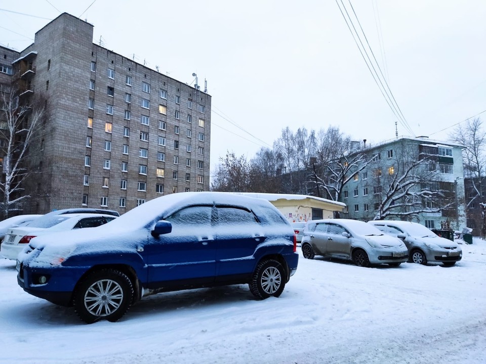     За одну тысячу рублей водителям предлагают "прикурить" аккумулятор Анна Ковалёва