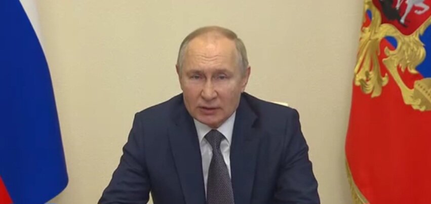 В. Путин, Президентр России. Источник: скриншот автора трансляции совещания на сайте Кремля