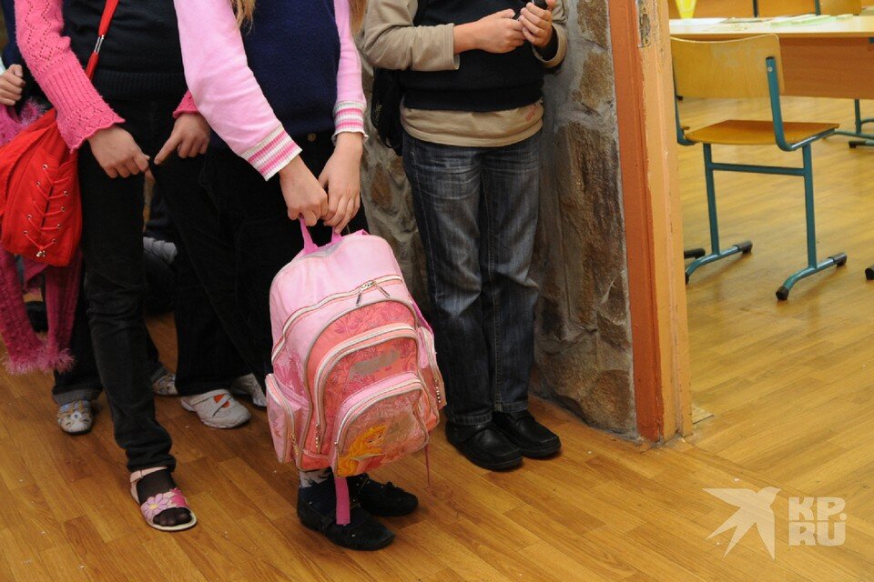     Роспотребнадзор напомнил, какая температура должна быть в помещениях детсадов, школ и больниц. Марина ВОЛОСЕВИЧ