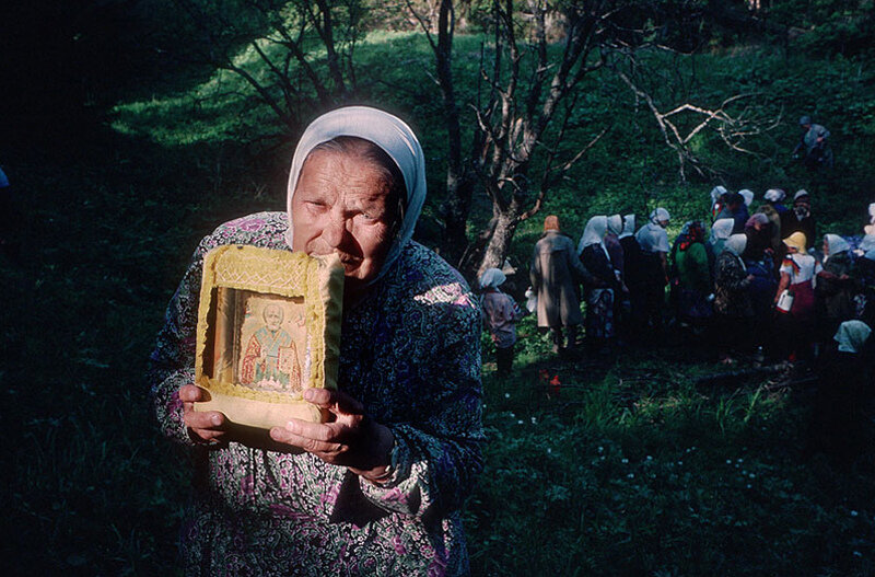 Бабка упала с кровати