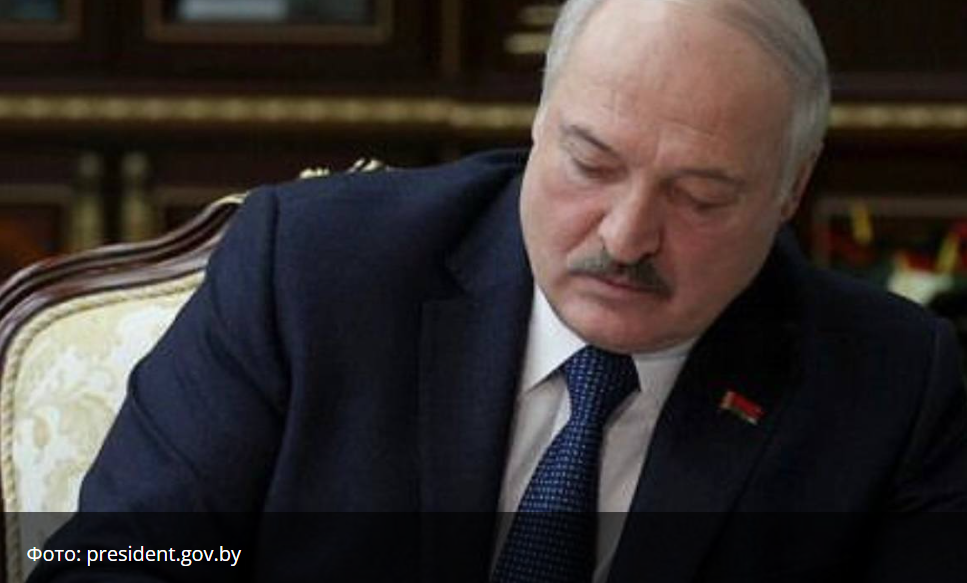Лукашенко подписал указ о переводе госорганов. Семья Лукашенко президента Белоруссии. Семья Лукашенко президента.