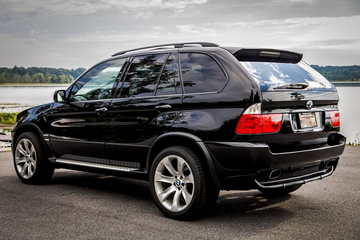 BMW X5 E53     2023      