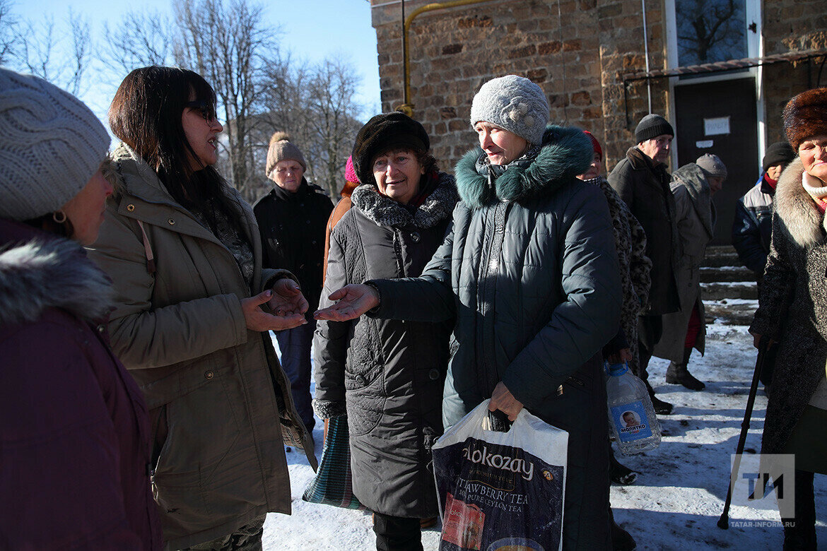 ​Мирные жители прифронтовых городов и поселков очень нуждаются в средствах реабилитации. Фото: © Михаил Захаров / «Татар-информ»