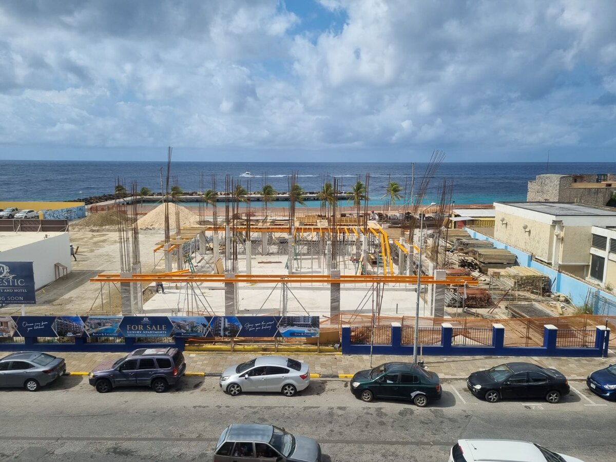 Вид из окна отеля. Виллемстад, Кюрасао 