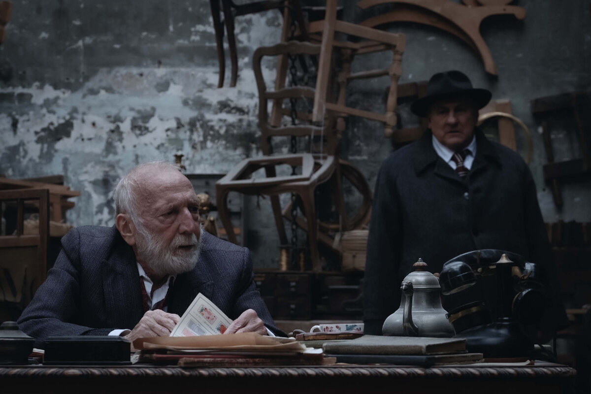 детективы франции 2022