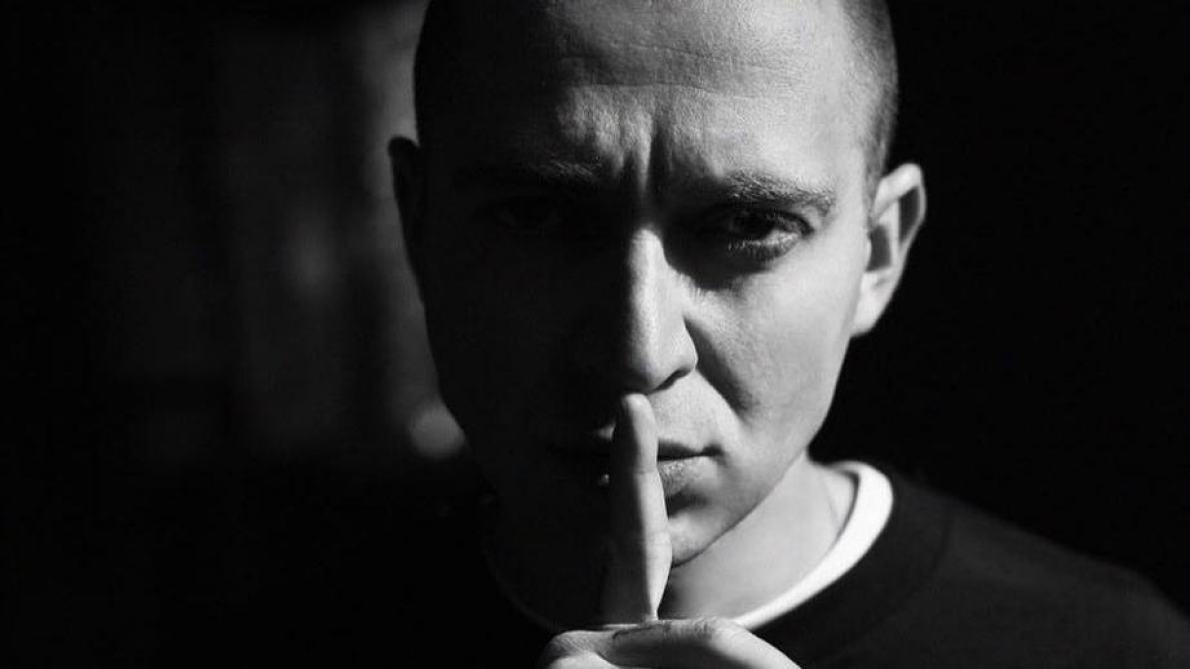 Оксимирон слушать. Oxxxymiron 2014. Оксимирон фотосессия. Oxxxymiron на аву.