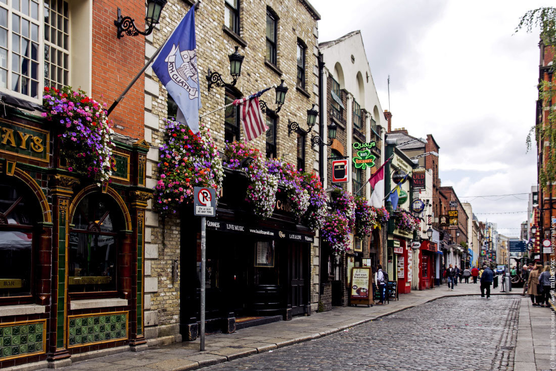 Ирландия dublin gastinisa. Корк ирландия фото. Корк англия. Ирландский центр. Корк ирландия центр города.