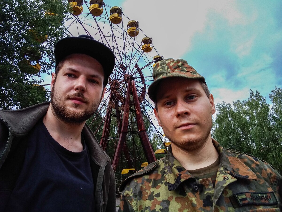 С права Стас