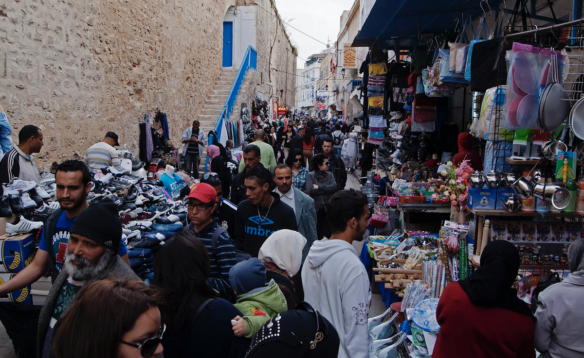 Вот такая там толпа, что могут обокрасть в два счета 