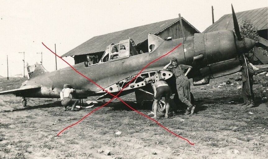 Чего-то там любителю изготовить портсигар из авиатехники понадобилось, что он туда полез?