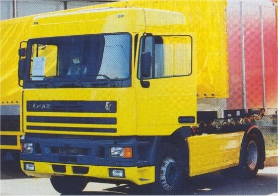 КАМАЗ-5460 с полуприцепом. Фото: www.drive2.ru