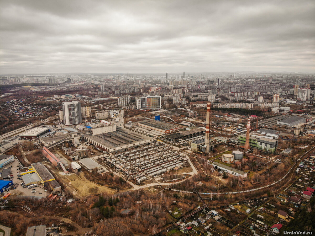 Город столица урала. Урал город. Красивые города Урала. Самый большой город на Урале. Города млн Урала.