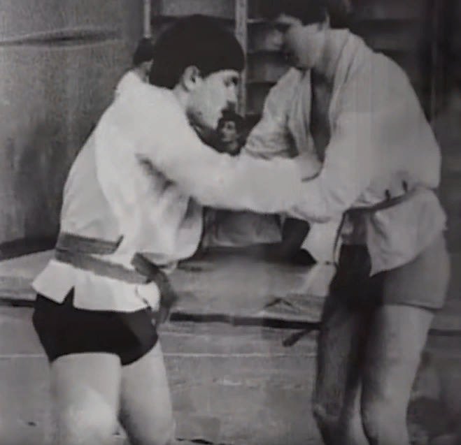 Турчинский на занятиях по самбо