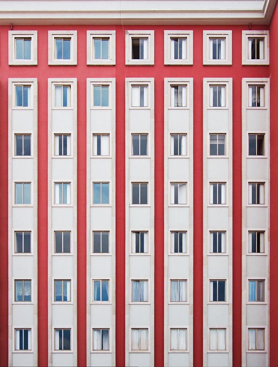 Photo by Sérgio Rola on Unsplash