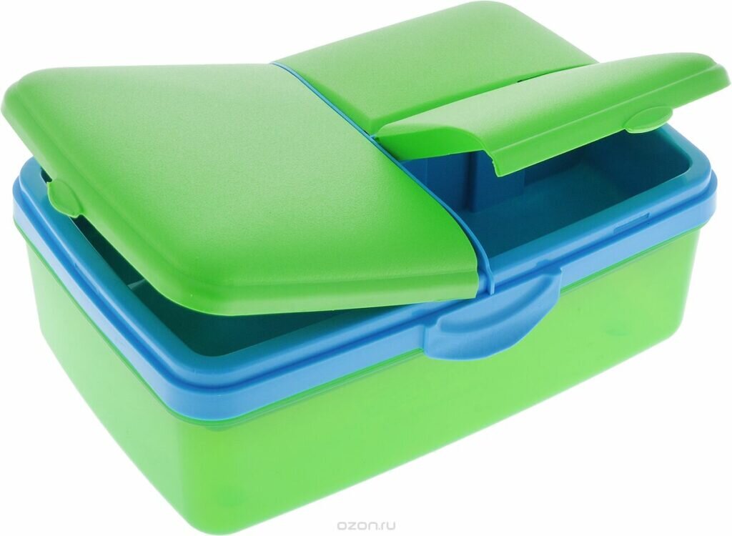 2. Если пластиковые контейнеры для еды начали неприятно пахнуть, то насыпьте в них пару чайных ложек поваренной соли, затем закройте их и оставьте так на пару часов. Соль заберёт в себя все неприятные запахи.