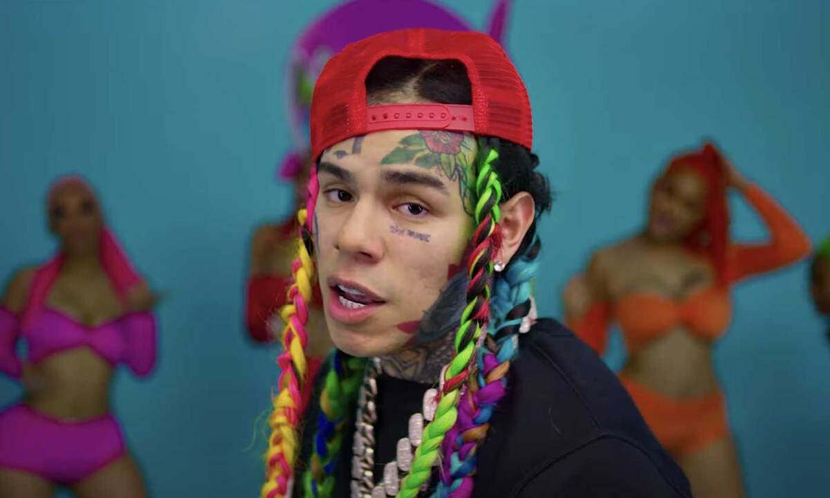 6ix9ine (источник Яндекс картинки)