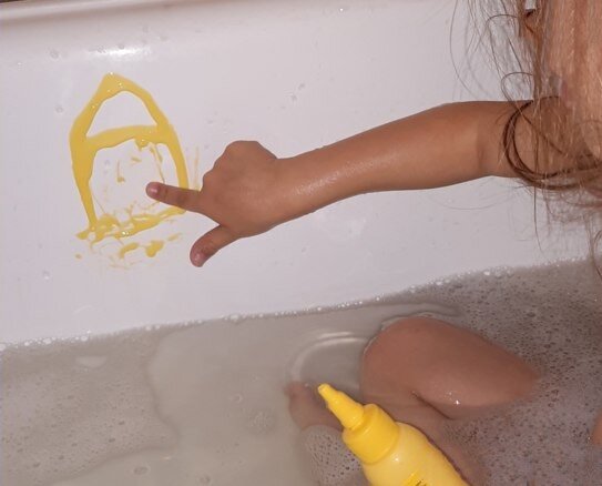 Рисунки на ванной