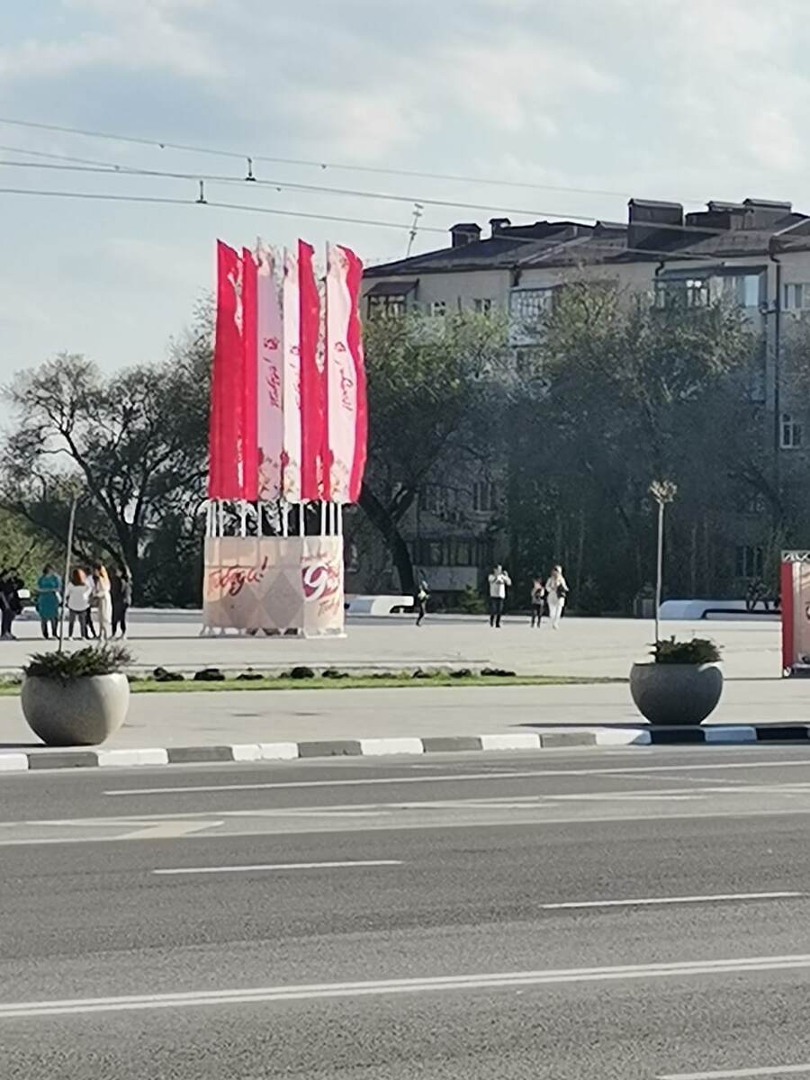 Что происходит, не кто ни чего не понимает? Люди опомнитесь. 
