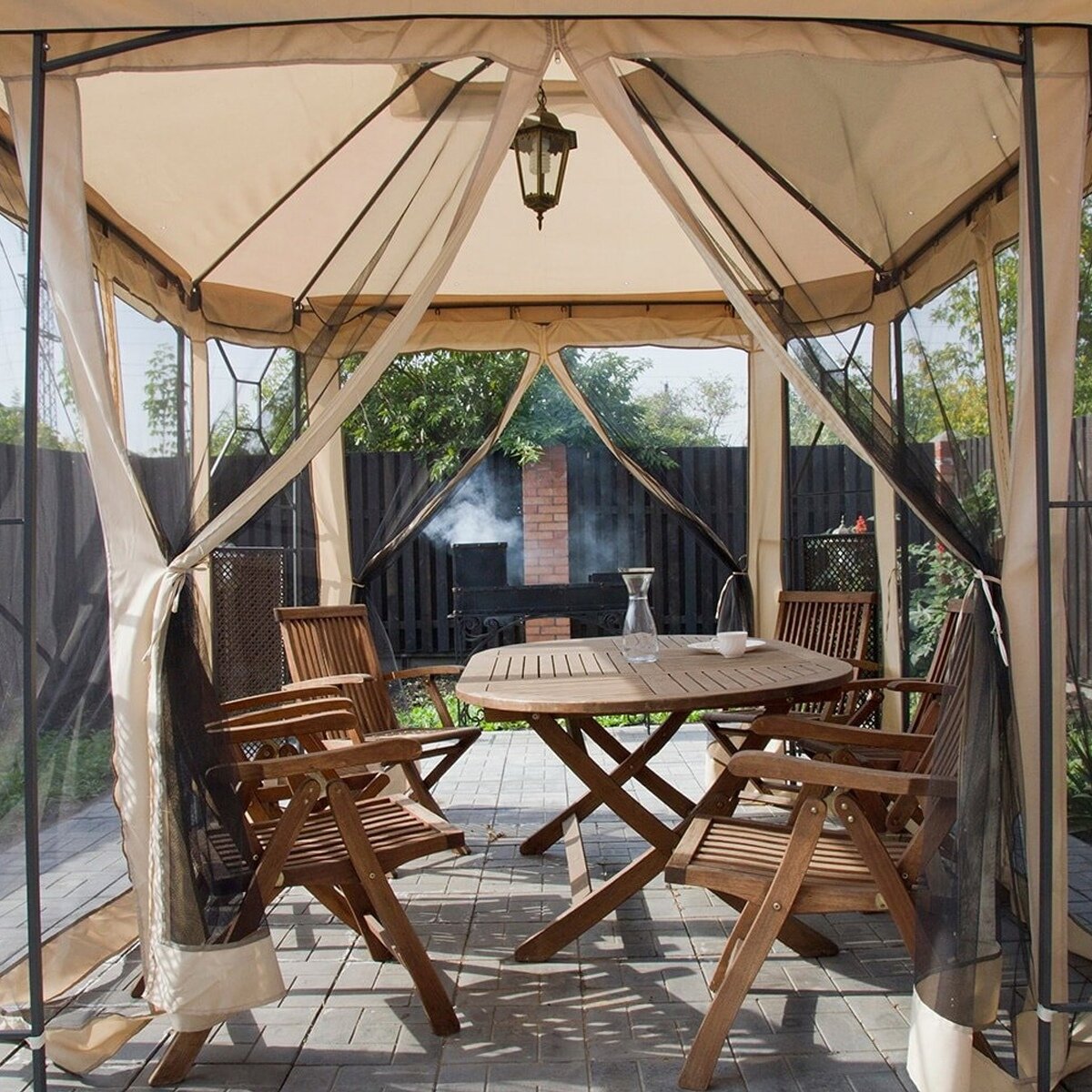 Открытая мангальная зона