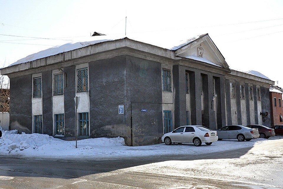 Здание "Холодильника", 2013 год. Фото Андрея Копалова.