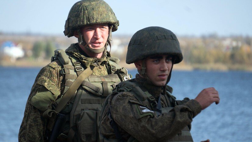 Военкор РИА Новости показал вывод российских войск из Херсона