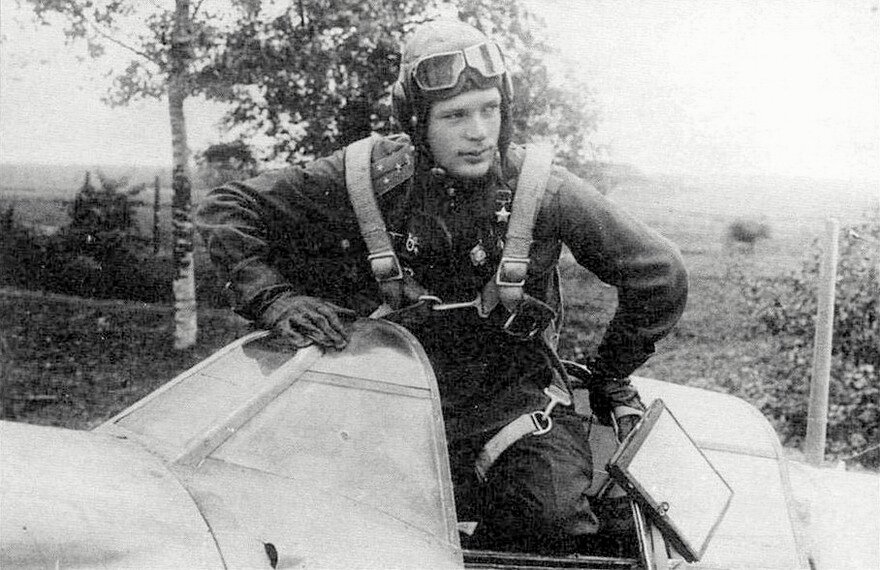 Георгий Баевский. Источник фото: http://soviet-aces-1936-53.ru/abc/b/bayevski.htm