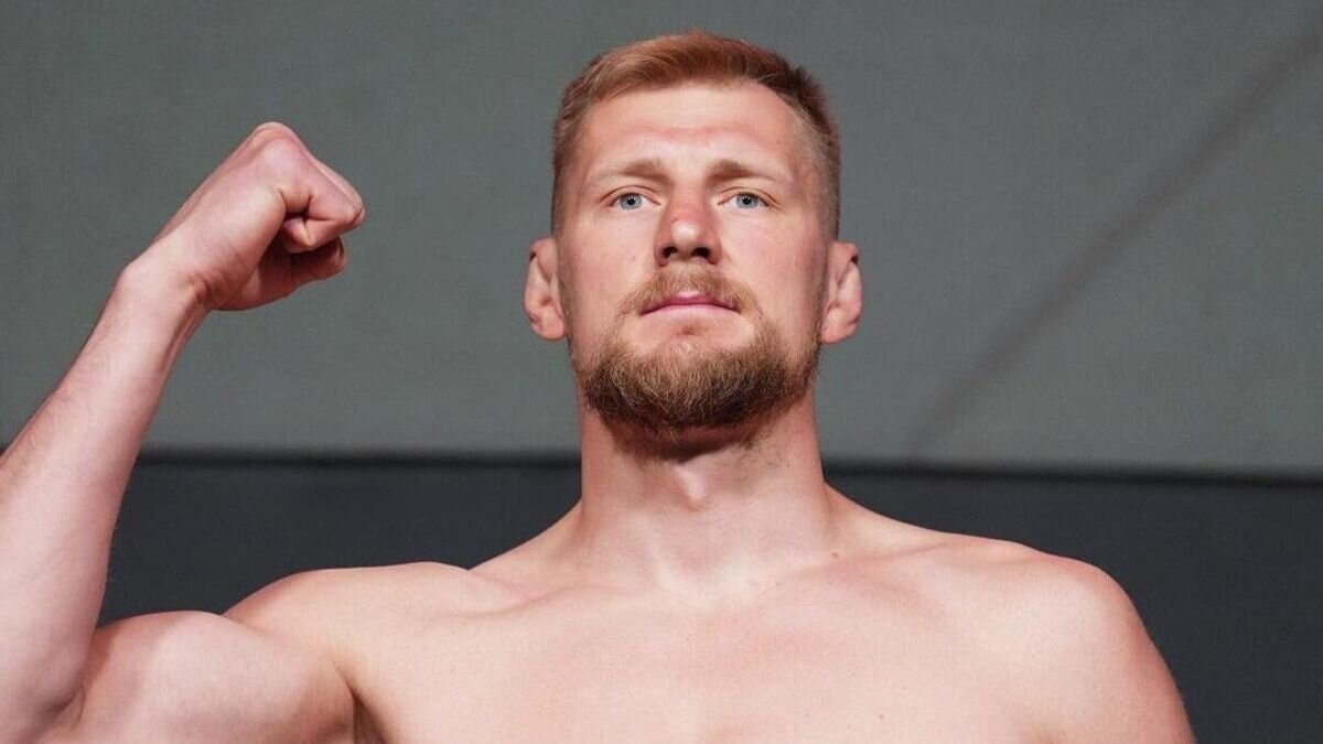    Александр Волков© Фото : UFC Russia