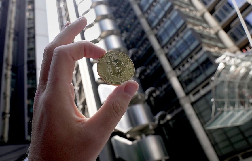    Добытчиков криптовалюты в России собираются обложить 20%-ным налогом