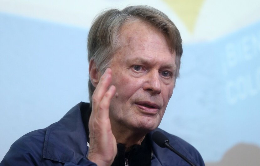 Жан-Мари Гюстав Ле Клезио — французский писатель, лауреат премии Ренодо и Нобелевской премии по литературе 2008 года