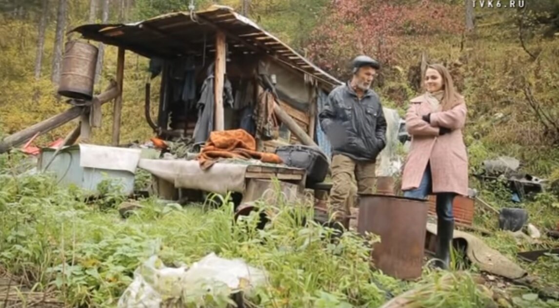 Жизнь отшельников в глухой тайге. Отшельники сибирской тайги забайкалья. Тайга жизнь отшельников видео. Отшельники сибирской тайги охотники. Отшельница агафья лыкова.