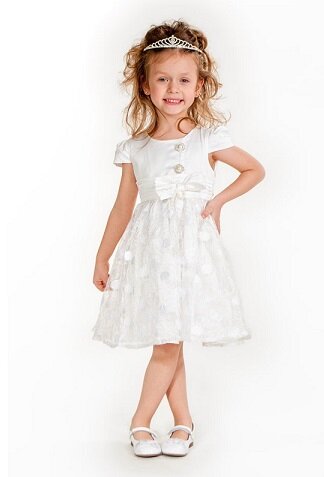 Как вам такой вариант одежды для детского сада? Странно, правда?