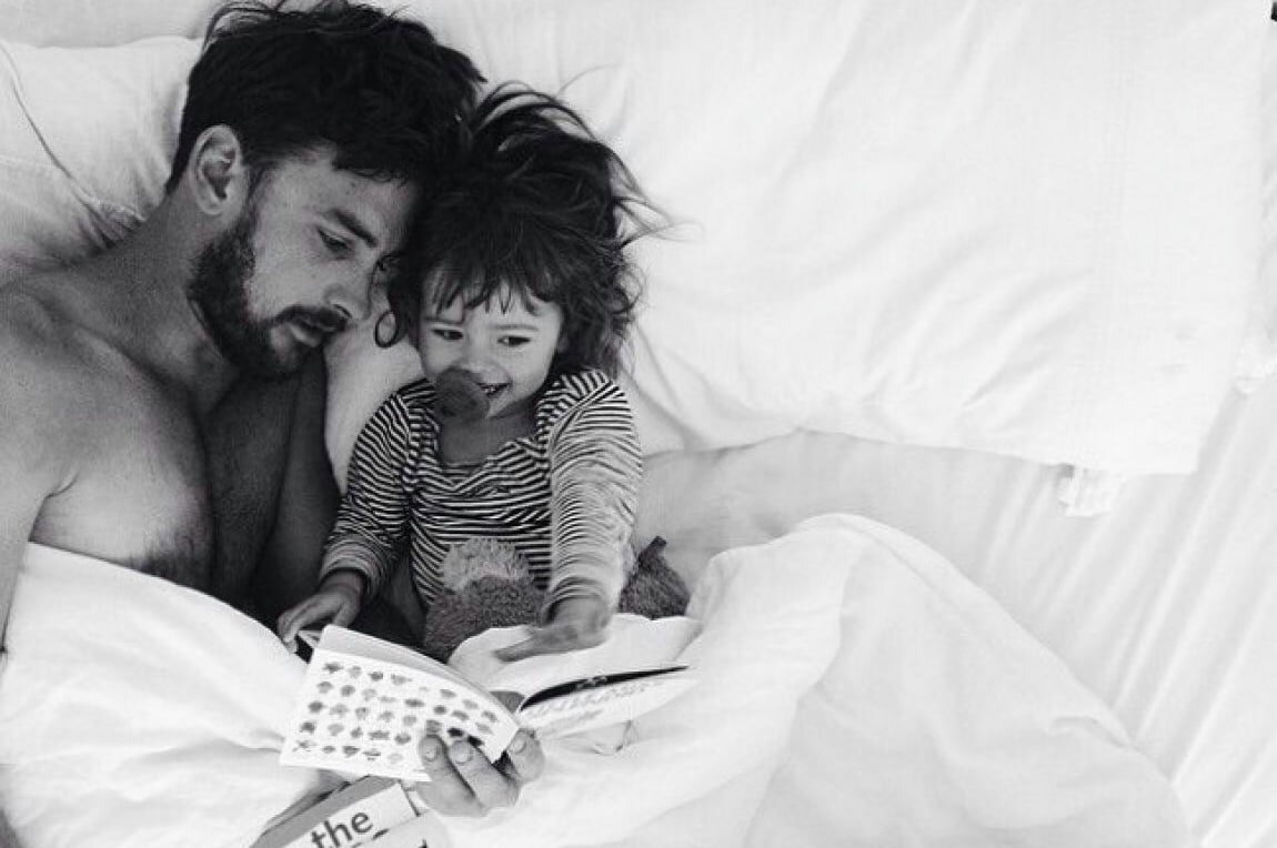 Папочка и его девочка. Папочка и его девочка. Разговор отца с дочерью. Теплые отношения с папой. Папочка и его девочка.