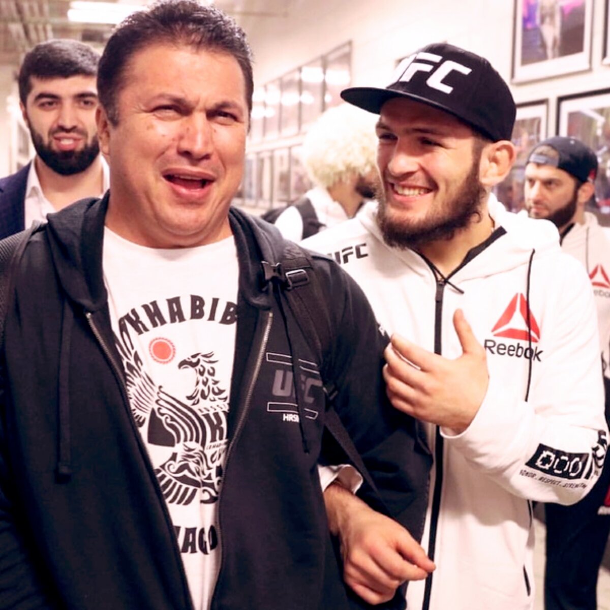 Хабиб Нурмагомедов и его тренер Хавьер Мендес
