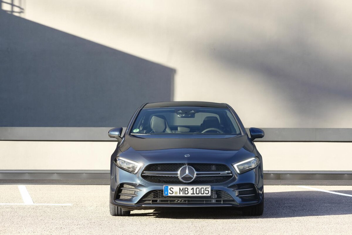 Mercedes-AMG A35 4Matic Sedan 2019 года