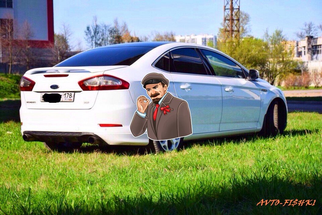 В погоне за экономией не стоит брать Форд  Мондео с двигателем 1,6 л, все равно меньше 12 л расход не получится из-за большой массы автомобиля, так же есть вероятность взять автомобиль, который работал в такси.