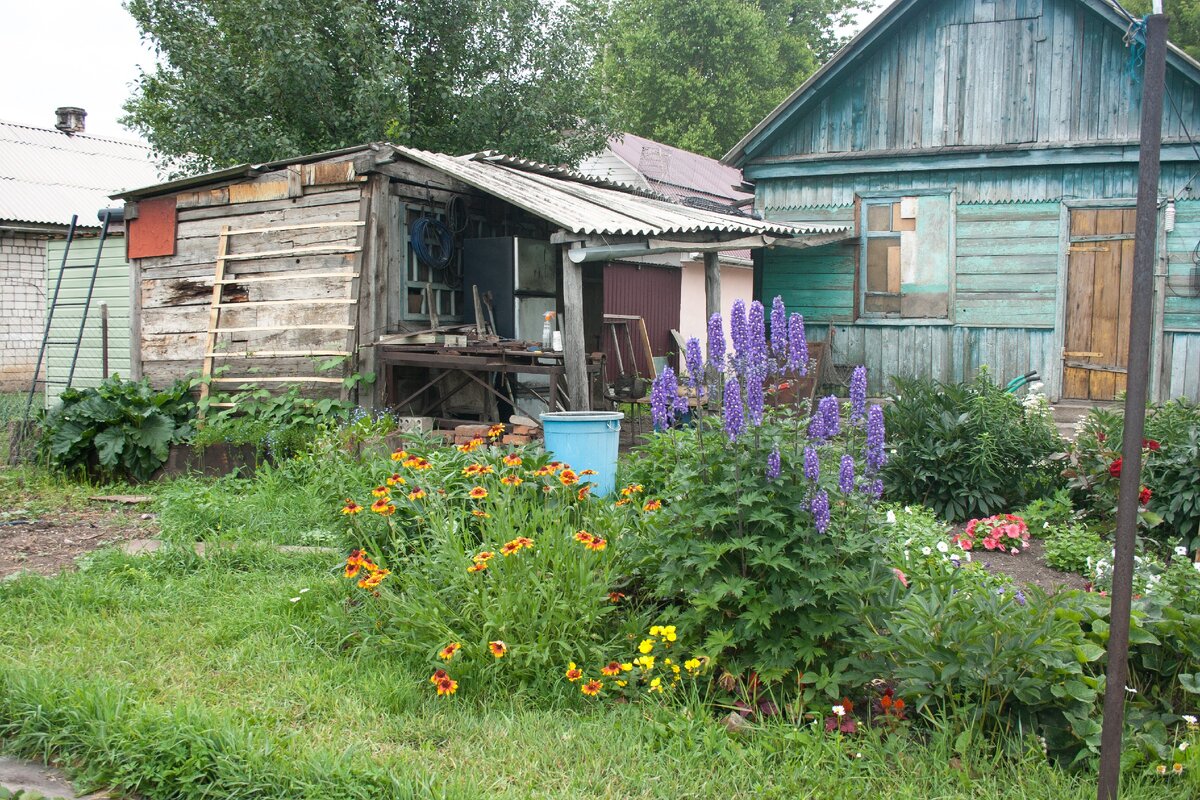 Совсем старенький и неприглядный