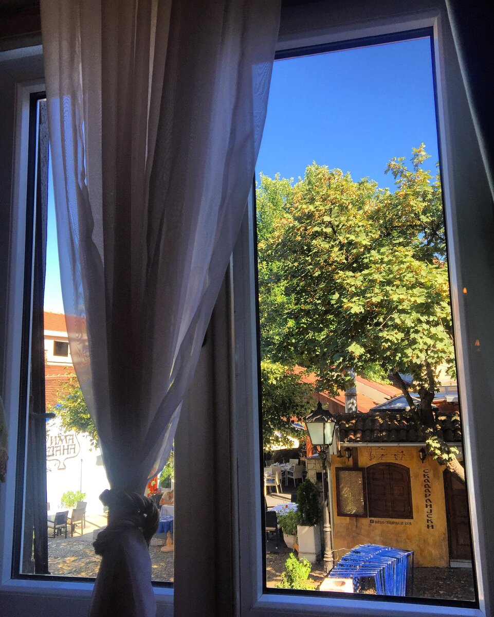 Белград , вид из кафе - фото по волнам воспоминаний )))