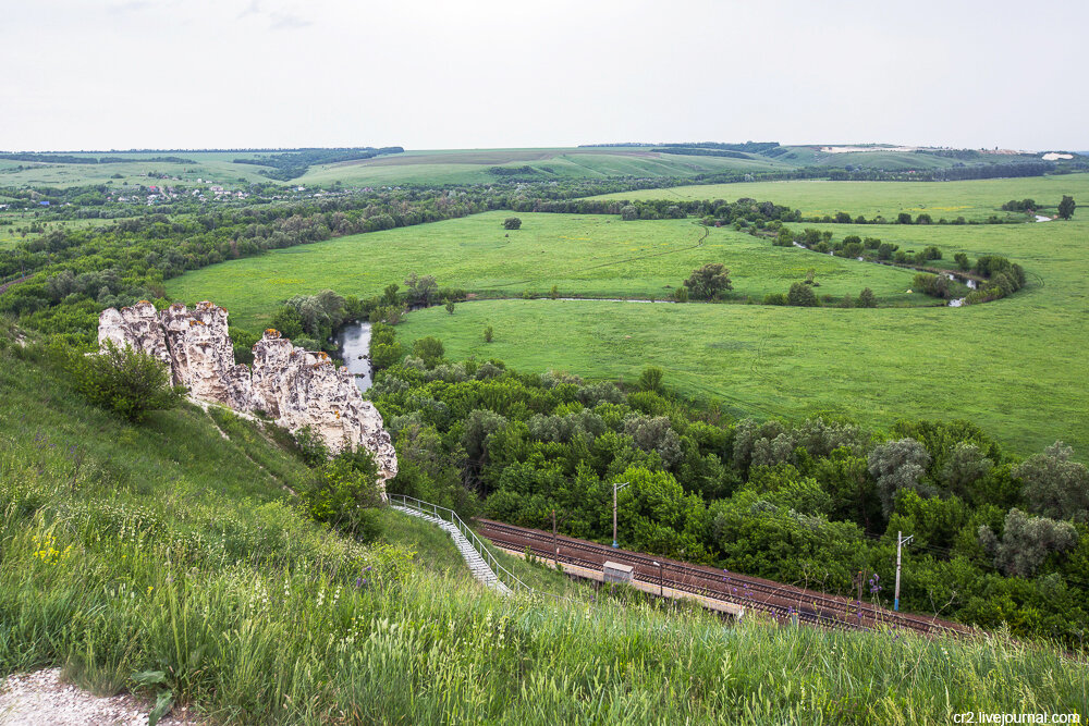 Меловые столбы-останцы и природа. Дивногорье, Воронежская область