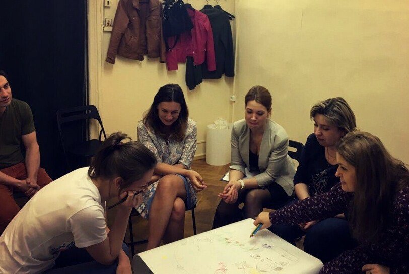 Элементы арт-терапии. Фото из группы Фонда в ВК.