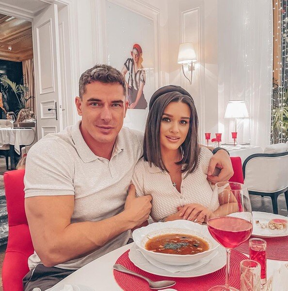                                       Ксения Бородина и Курбан Омаров 