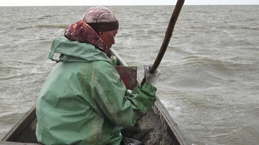 下载视频: ЛОВИТСЯ ВСЁ! УЕХАЛ ТУДА ГДЕ РЫБЫ ТОННЫ!!! ЭТО НЕ РЫБАЛКА, А ДИКИЙ ПРОМЫСЕЛ АСТРАХАНИ!