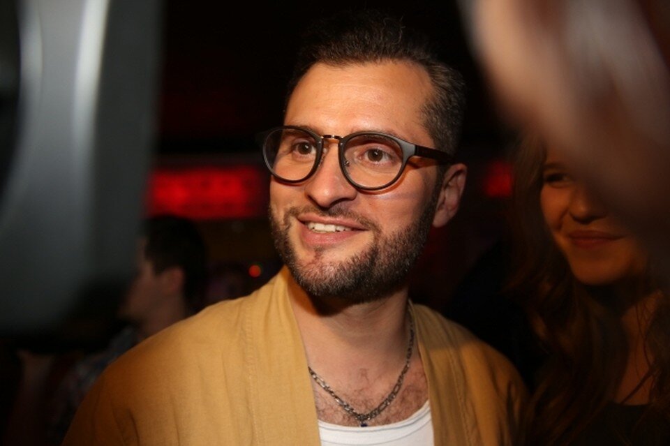     Певец Ираклий изменил песню "Лондон – Париж" на "Волга – Иртыш" Борис КУДРЯВОВ