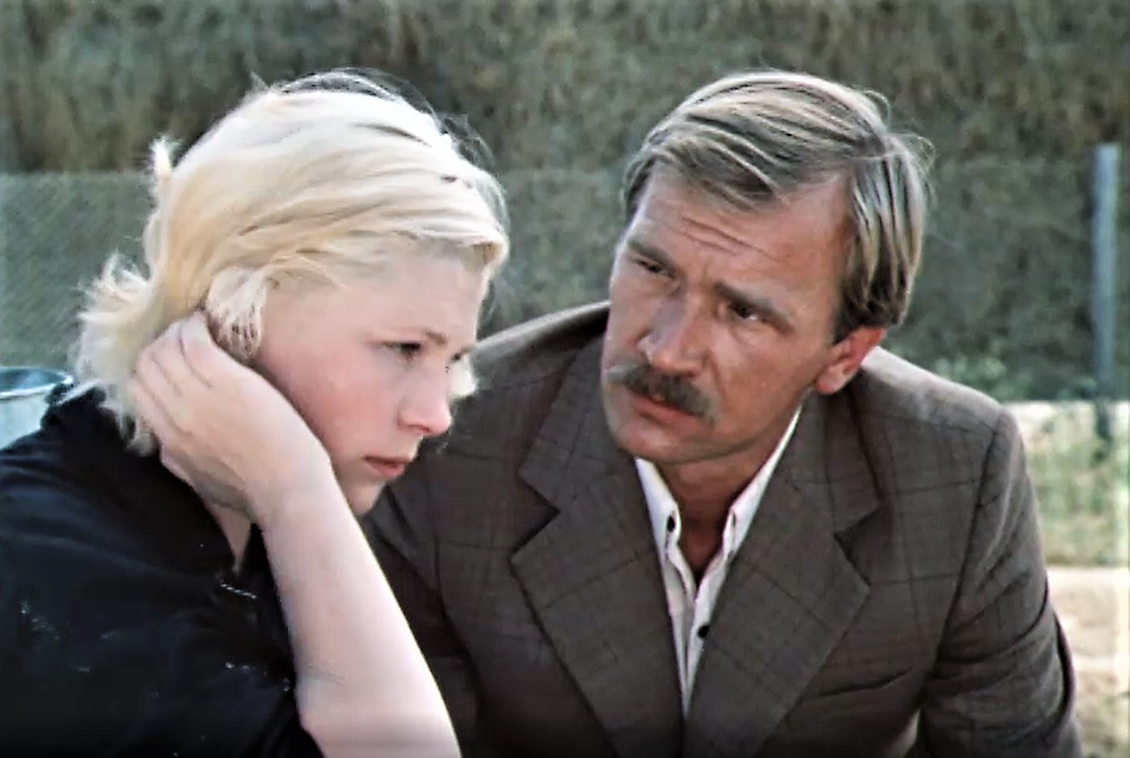 Кадр из телефильма "Пора летних гроз" (1981)