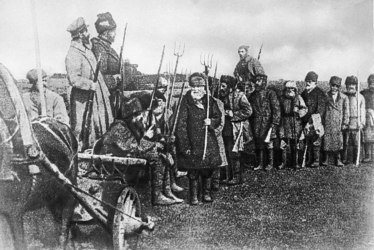    Многочисленные мятежи и восстания прокатились по губернии в 1918 году Вадим Андрюхин