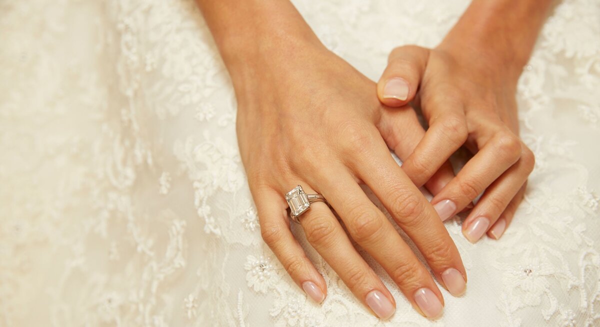 Помолвочное кольцо Амаль Клуни. https://www.instagram.com/marusya.elchaninova/