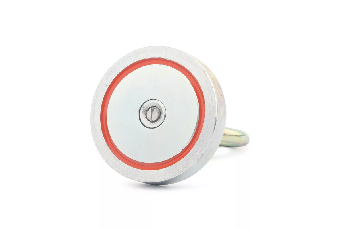 Поисковый магнит - удобный инструмент для розыска улетевших ножей