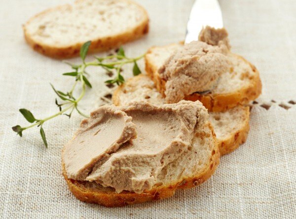 Сегодня хочу рассказать вам, как я готовлю паштет из куриной печени.